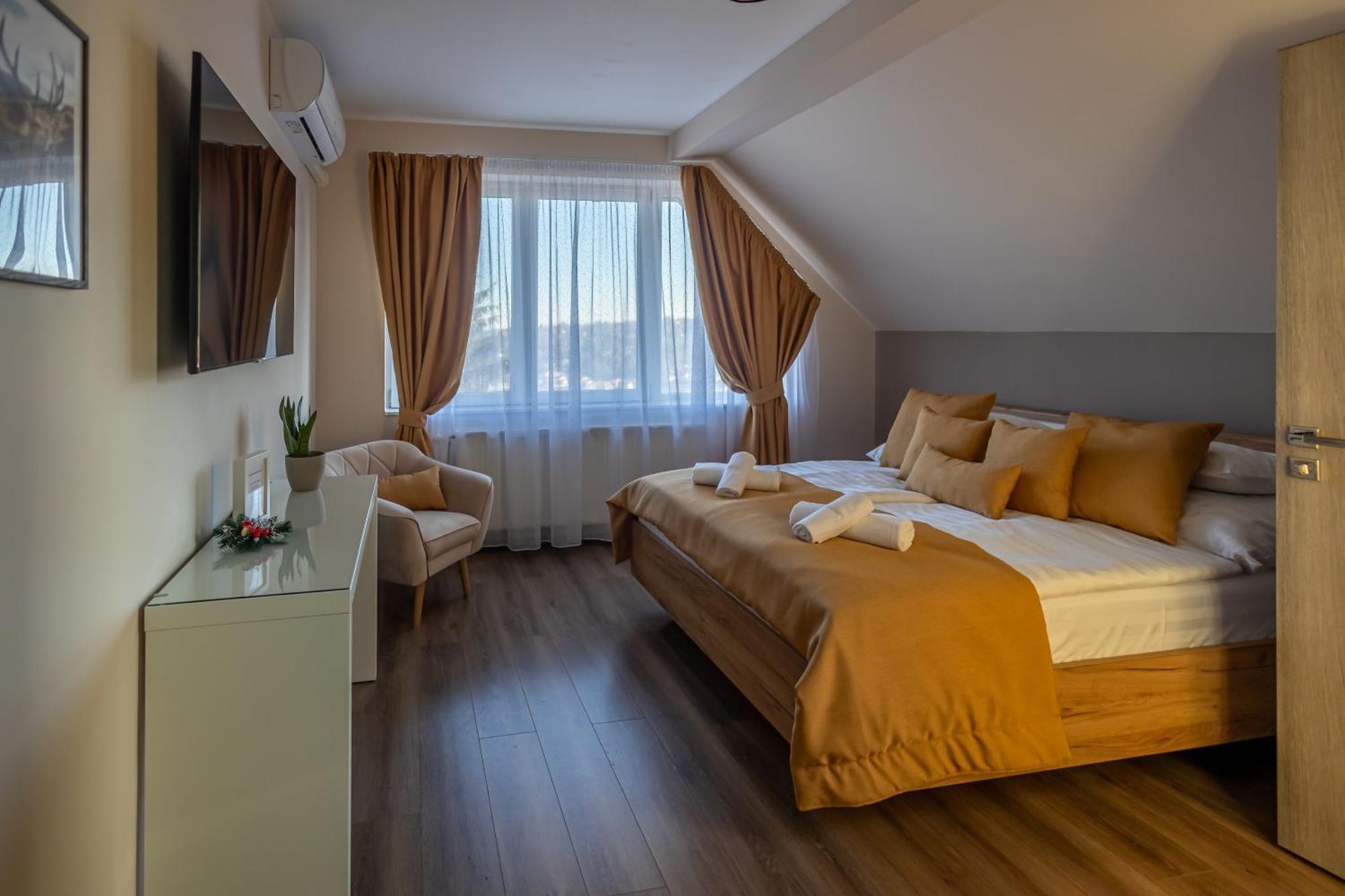 Happy Home Apartman Мисколк Екстериор снимка