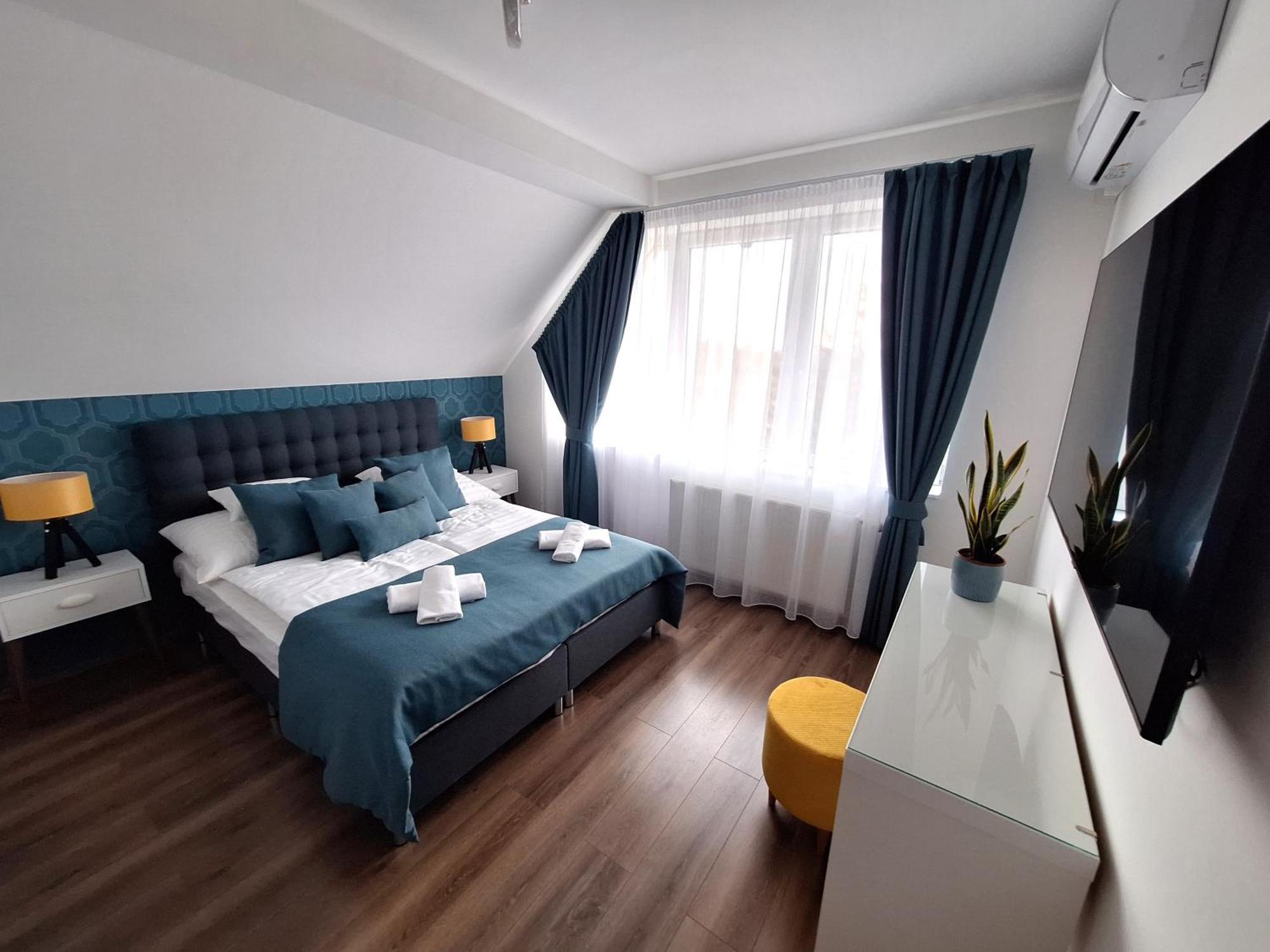 Happy Home Apartman Мисколк Екстериор снимка